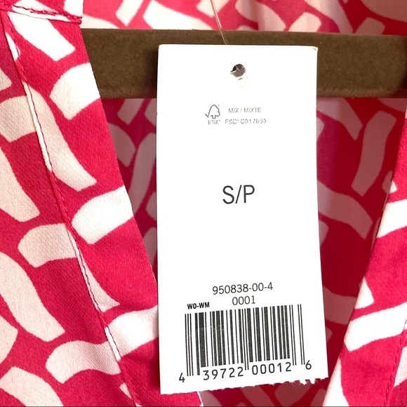 SM•NWT•BANANA REPUBLIC•PINK & WHITE SLEEVELESS V-NECK BLOUSE W BUTTON DETAIL• - Picture 5 of 5